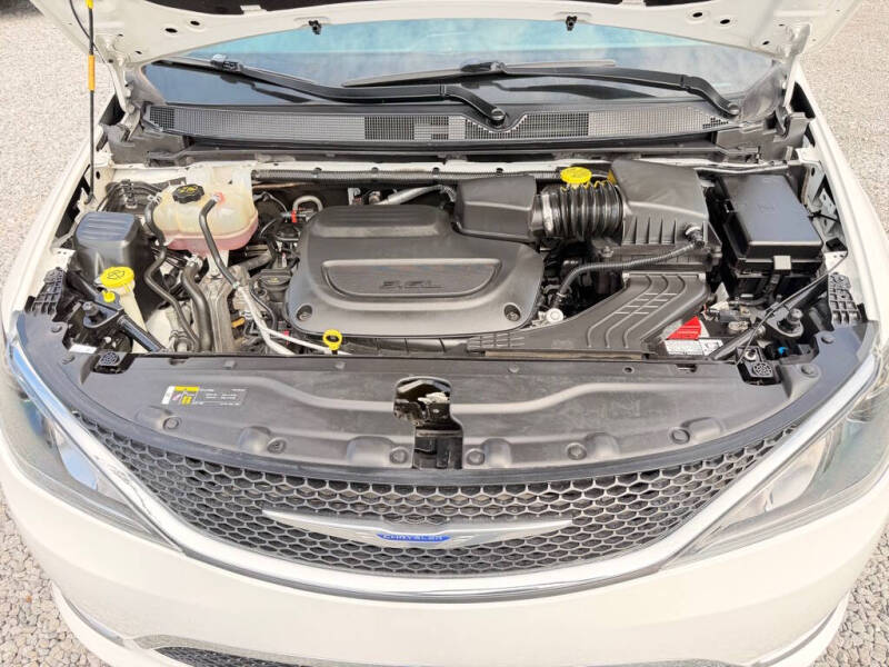 2020 Chrysler Pacifica Touring L