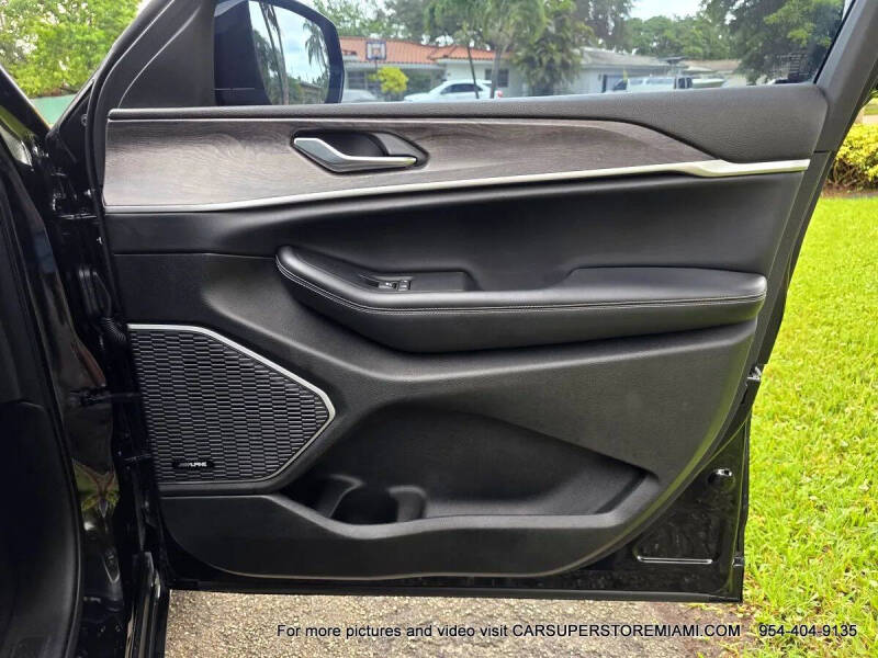 2023 Jeep Grand Cherokee