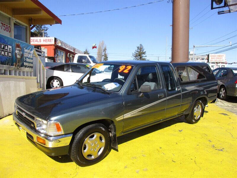 1992 Toyota Pickup Deluxe