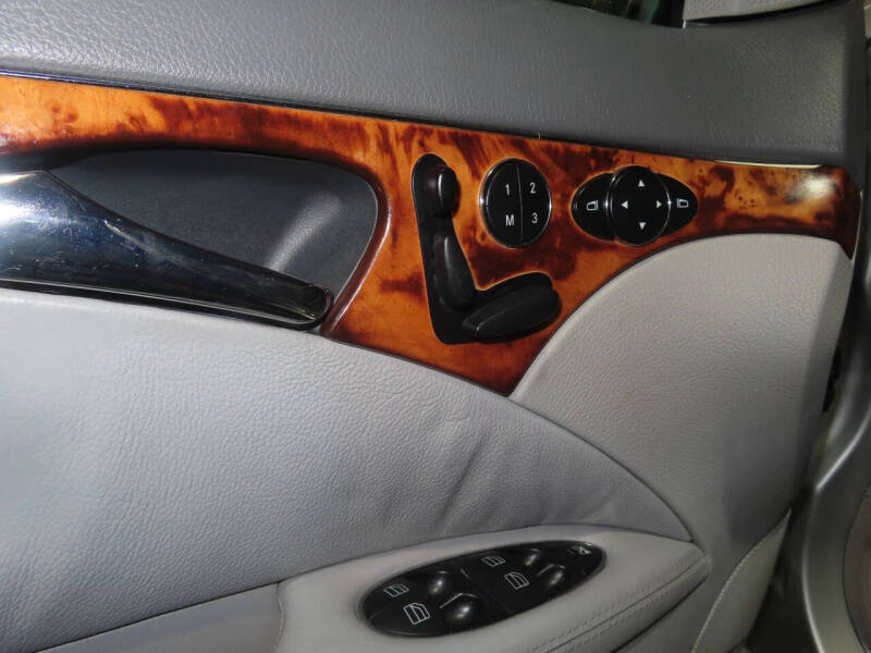 2003 Mercedes-Benz E-Class E 320