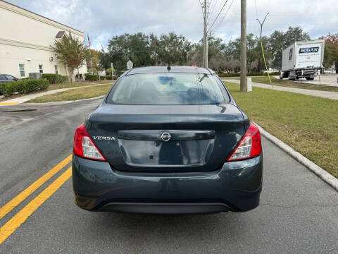 2016 Nissan Versa 1.6 S