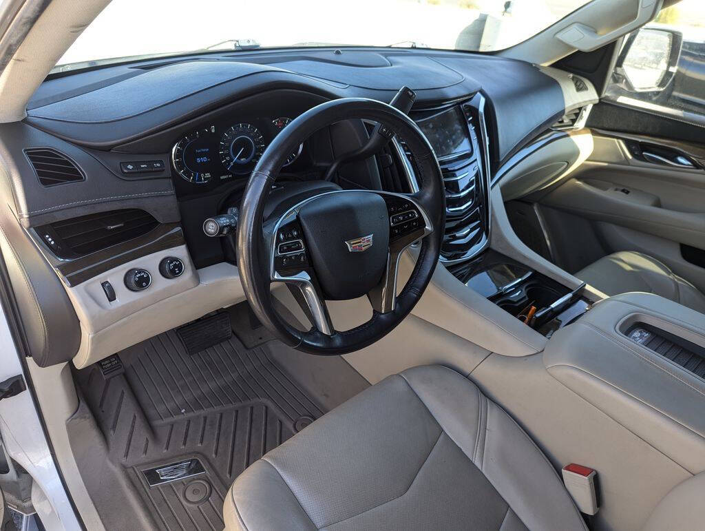 2020 Cadillac Escalade ESV for sale at Axio Auto Boise in Boise, ID