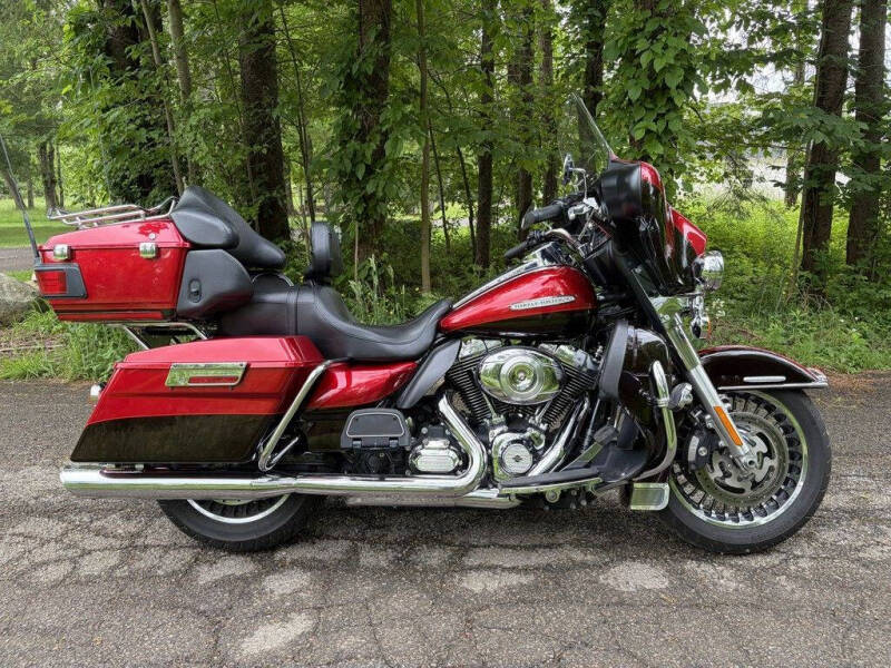 2013 Harley-Davidson FLHTK - Electra Glide Ul