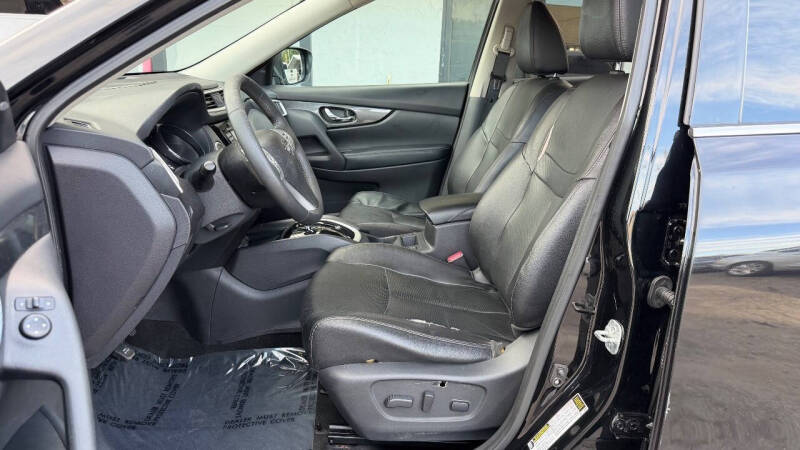 2016 Nissan Rogue SL