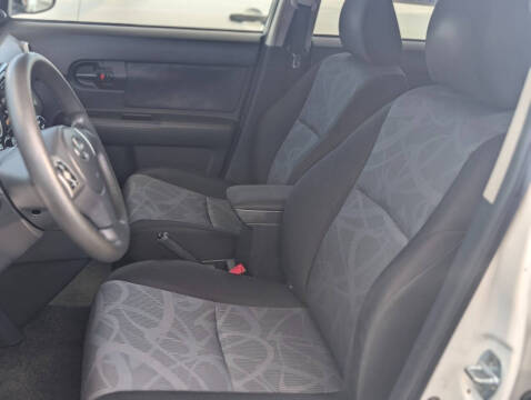 2012 Scion xB Release Series 9.0