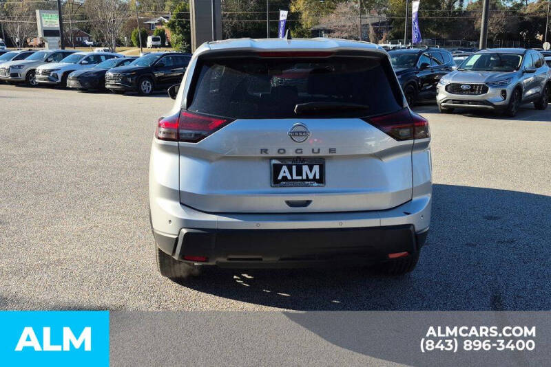 2024 Nissan Rogue S
