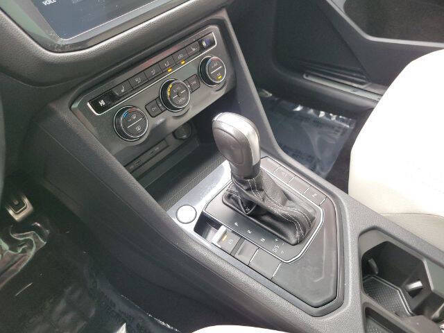 2021 Volkswagen Tiguan SE R-Line Black