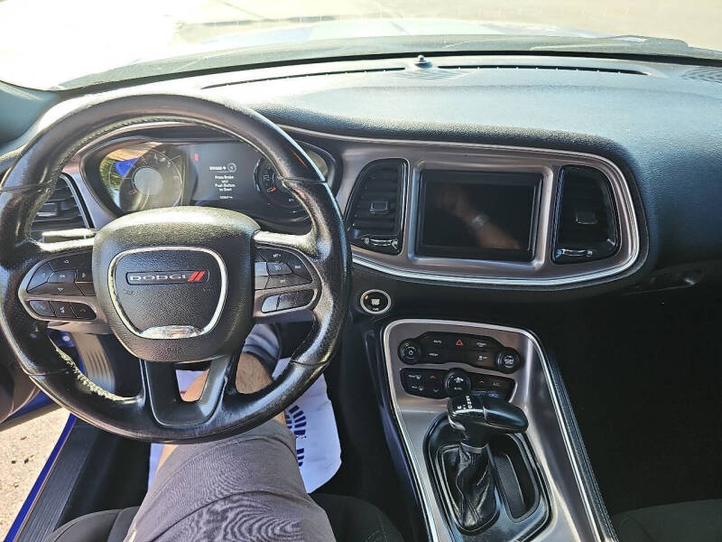 2021 Dodge Challenger SXT
