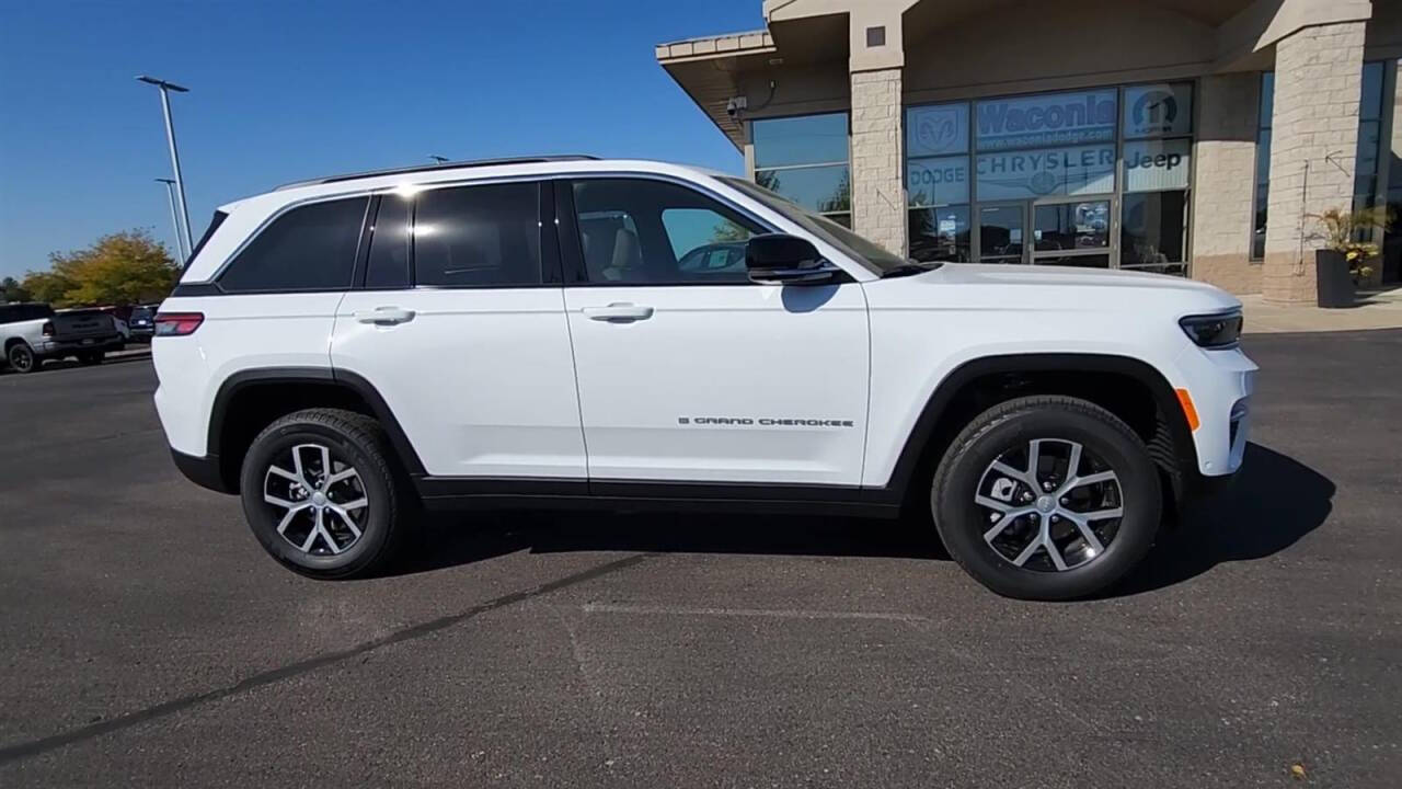 2025 Jeep Grand Cherokee for sale at Victoria Auto Sales in Victoria, MN