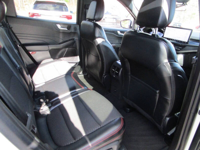 2024 Ford Escape Hybrid ST-Line Select