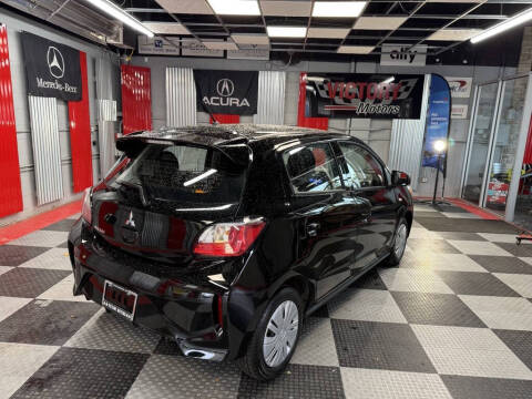 2024 Mitsubishi Mirage ES