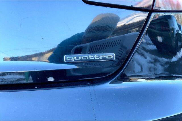 2019 Audi A4 quattro Premium Plus 45 TFSI