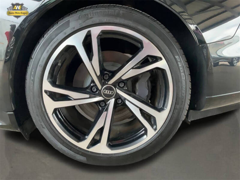 2022 Audi e-tron GT quattro Premium Plus