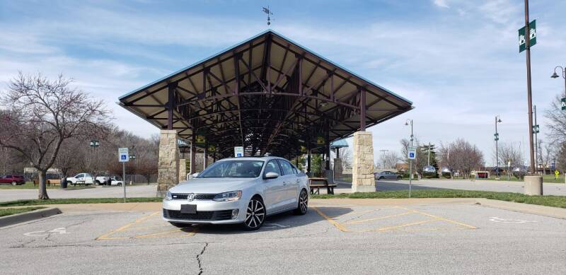2012 Volkswagen Jetta for sale at D&C Motor Company LLC in Merriam KS