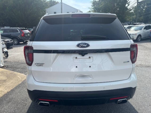 2016 Ford Explorer Sport