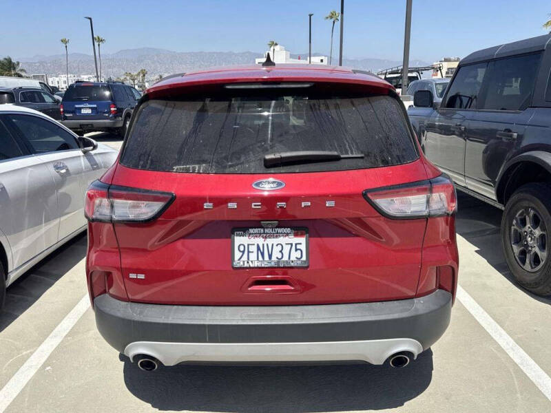 2022 Ford Escape SE