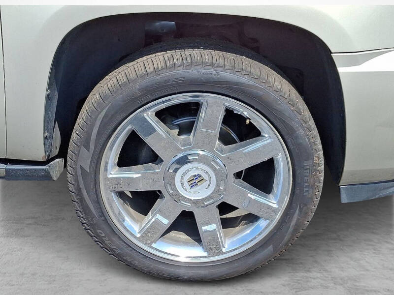 2011 Cadillac Escalade Premium