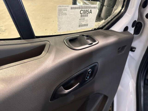 2025 Ford Transit 250