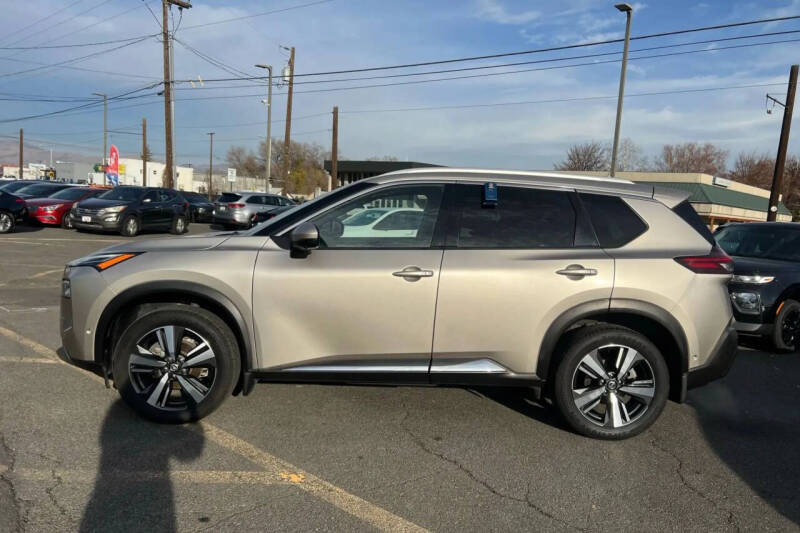 2021 Nissan Rogue Platinum