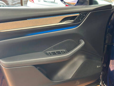 2024 Porsche Macan 4 Electric