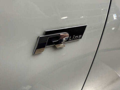 2014 Volkswagen Touareg V6 R-Line