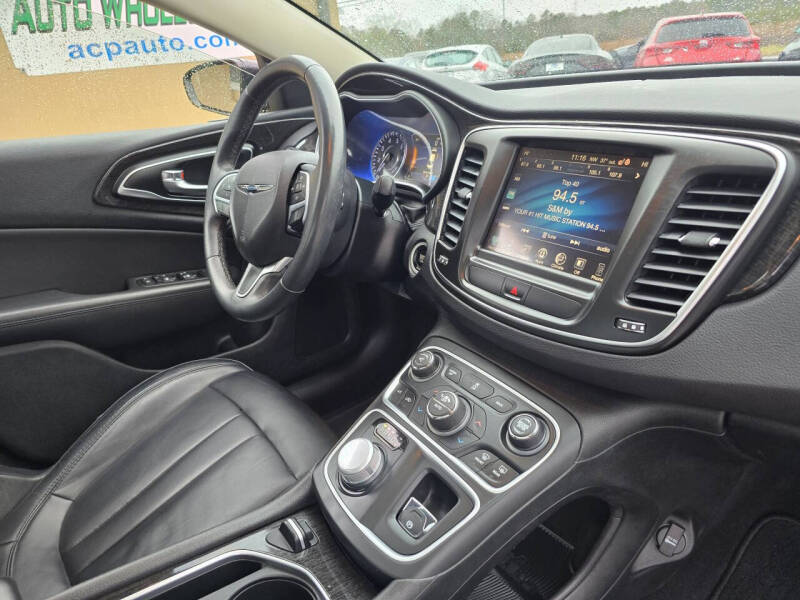2016 Chrysler 200