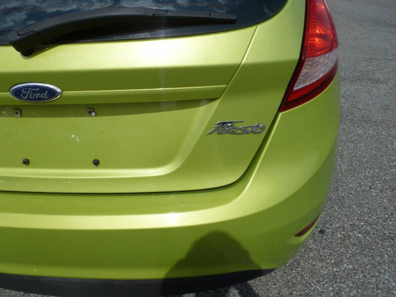 2012 Ford Fiesta SE