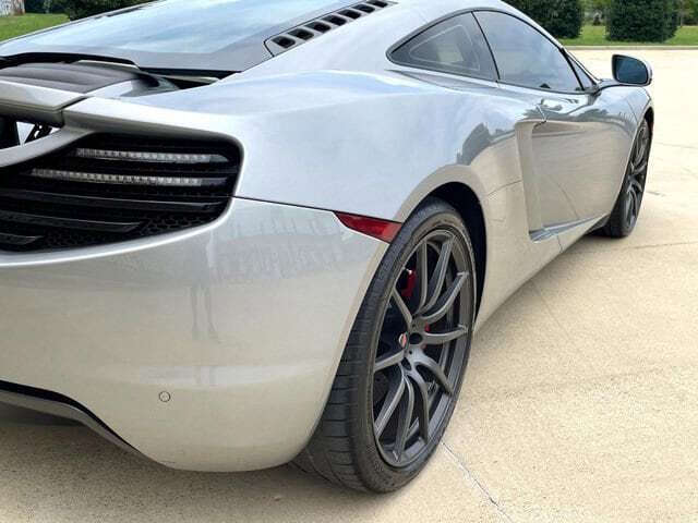 2012 McLaren MP4-12C