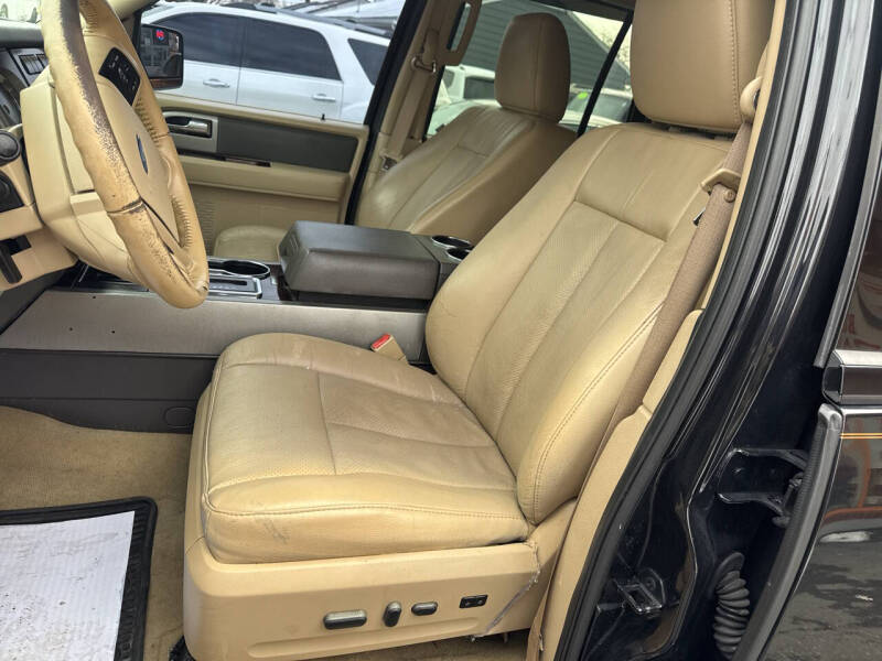 2014 Ford Expedition EL XLT