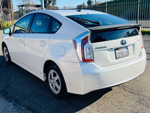 2014 Toyota Prius Four