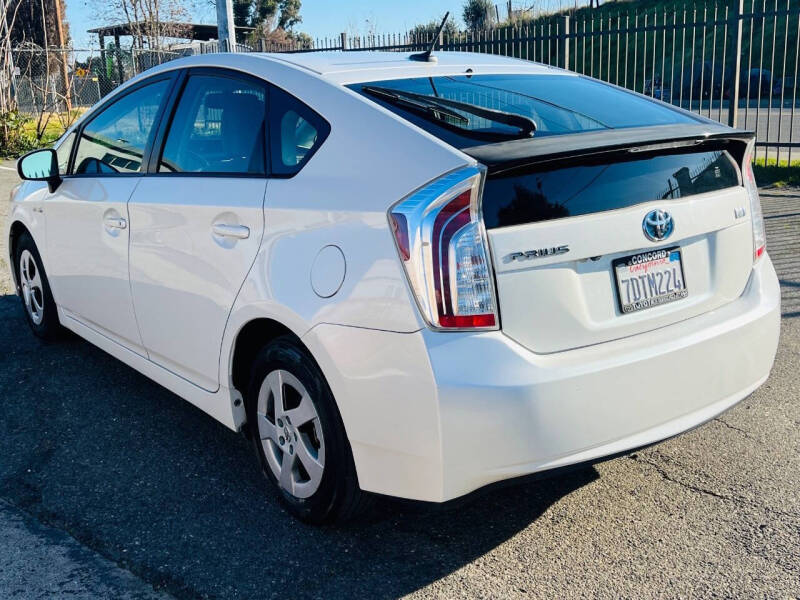 2014 Toyota Prius Four