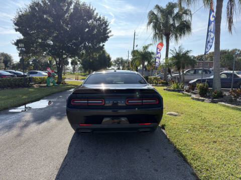 2018 Dodge Challenger SXT