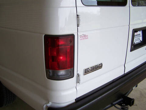 2009 Ford E-Series E-350 SD