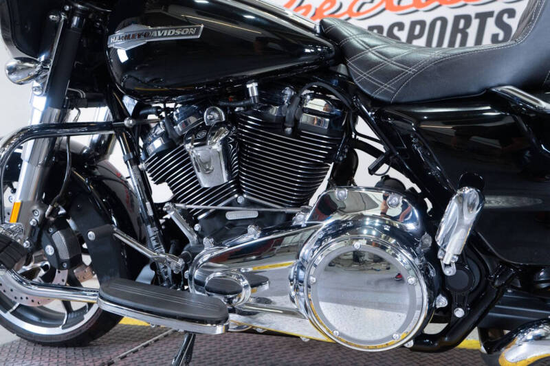 2021 Harley-Davidson Street Glide