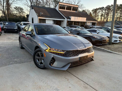2022 Kia K5 for sale at Alpha Car Land LLC in Snellville GA