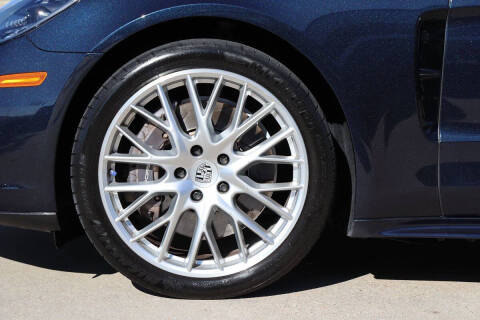 2018 Porsche Panamera 4 Sport Turismo