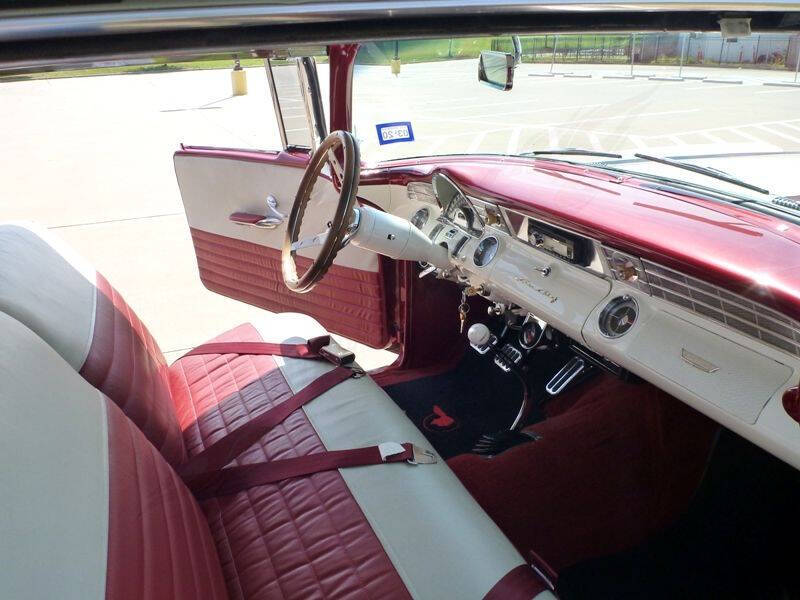 1956 Pontiac Chieftain