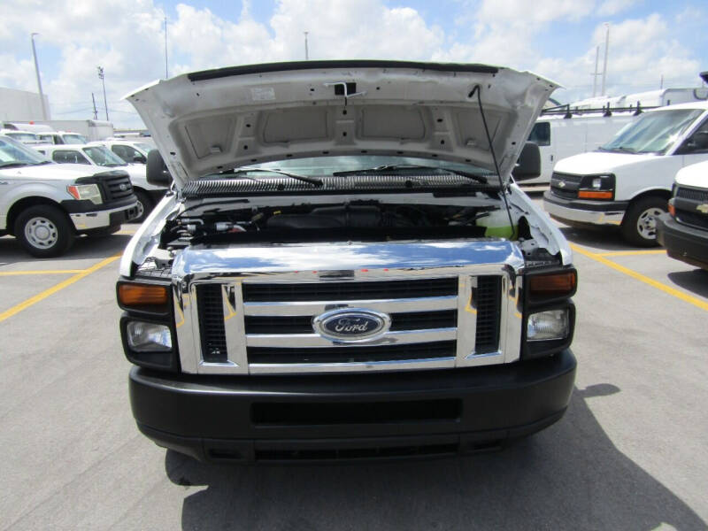 2011 Ford E-Series E-150