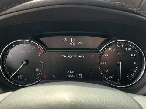 2022 Cadillac XT4 Premium Luxury