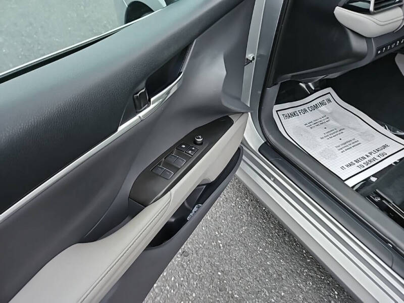 2022 Toyota Camry XLE