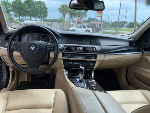 2011 BMW 5 Series 528i