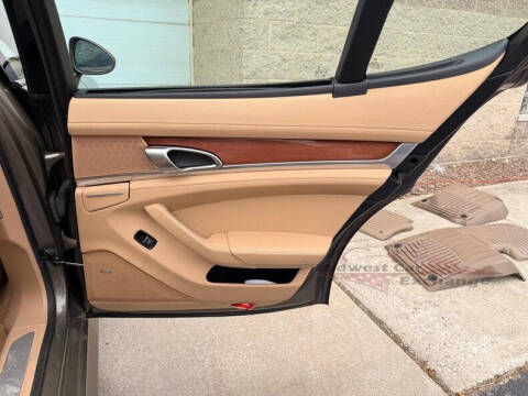 2011 Porsche Panamera