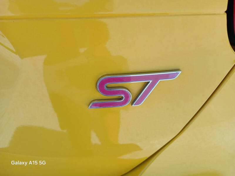 2018 Ford Focus ST