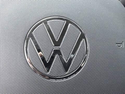 2022 Volkswagen Taos SE 4Motion