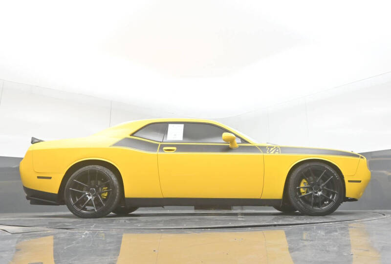2017 Dodge Challenger R/T Plus