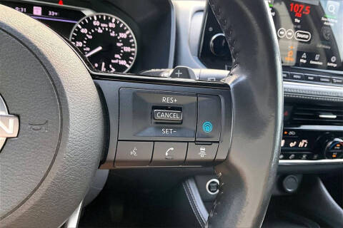 2022 Nissan Rogue SL