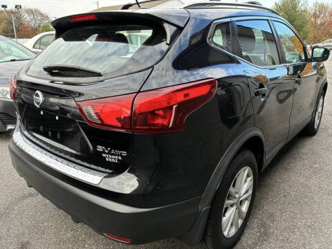 2017 Nissan Rogue Sport SV