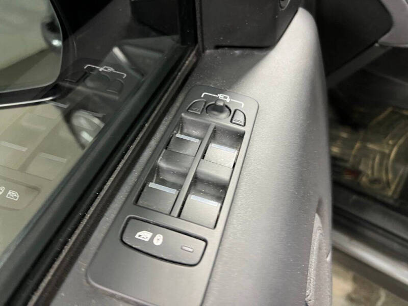 2020 Land Rover Discovery Sport P250 SE