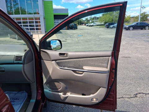 2006 Toyota Sienna CE 7 Passenger