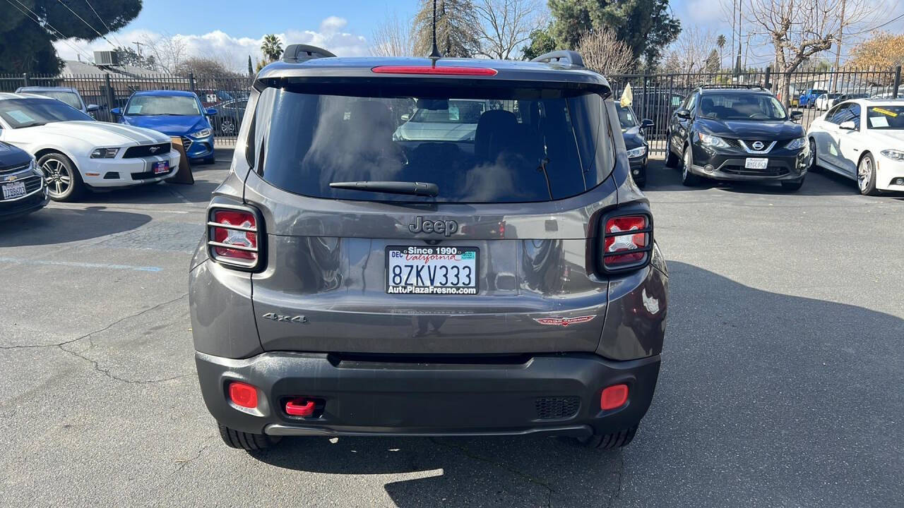 2016 Jeep Renegade for sale at Auto Plaza in Fresno, CA